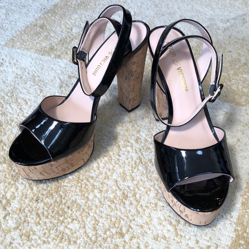 Pour la victoire black cork platform heels